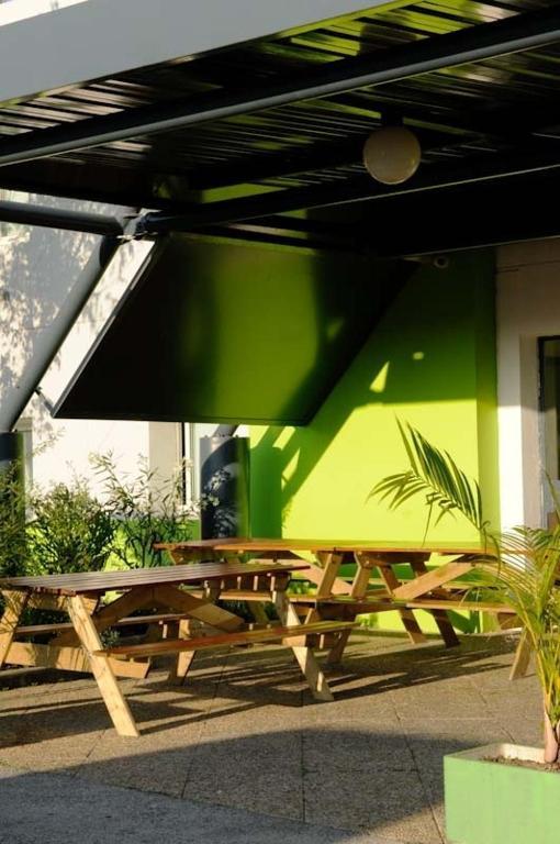 Lemon Hotel - Mery Sur Oise/Cergy Экстерьер фото